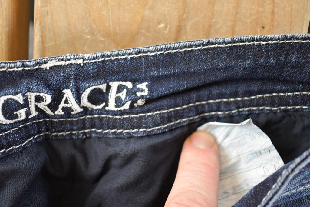 Vintage Deadstock Y2K Grace In LA Bedazzled Bootcut Low Rise Jeans Women's Size 27 x 32
