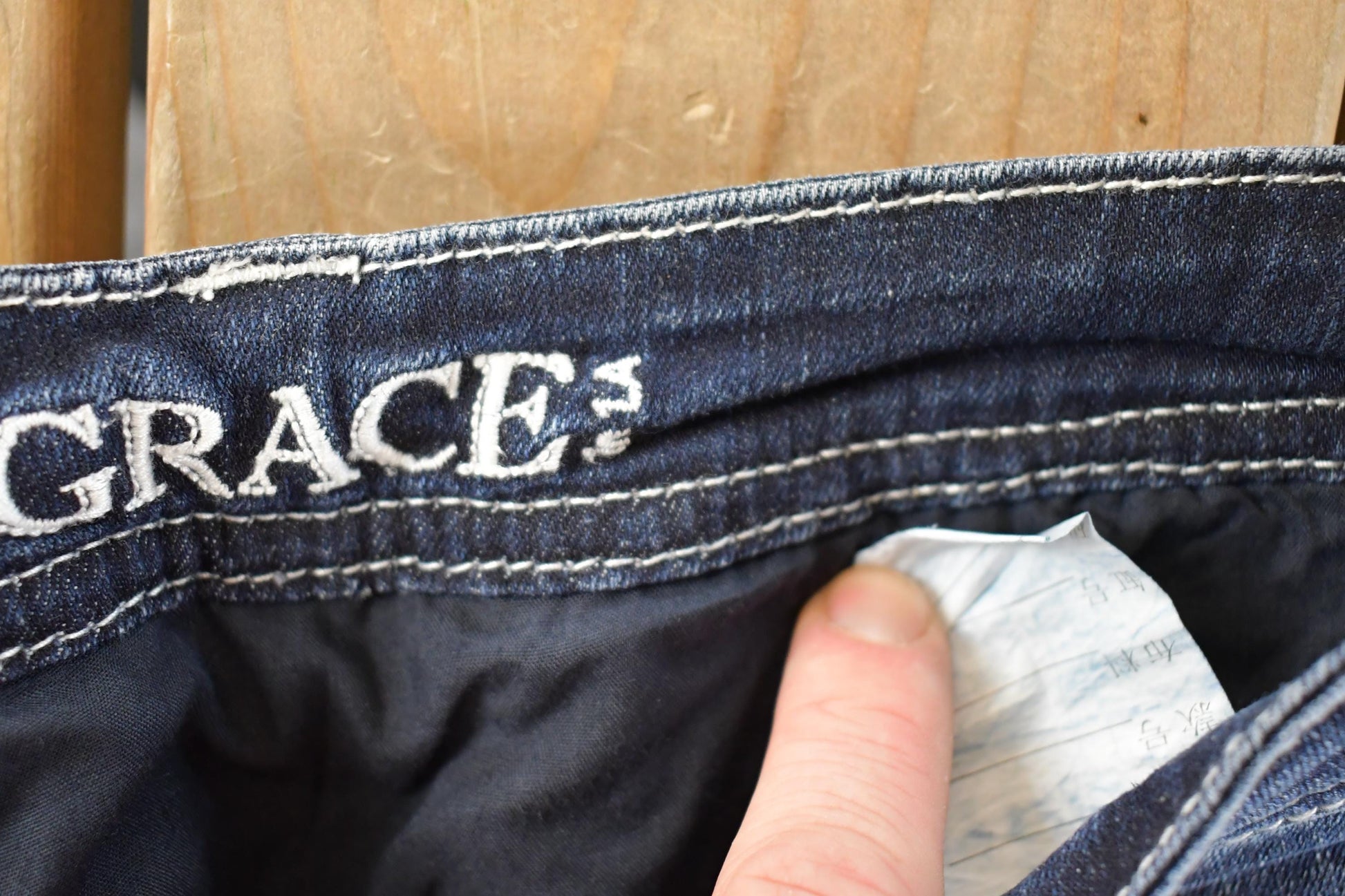 Vintage Deadstock Y2K Grace In LA Bedazzled Bootcut Low Rise Jeans Women's Size 27 x 32