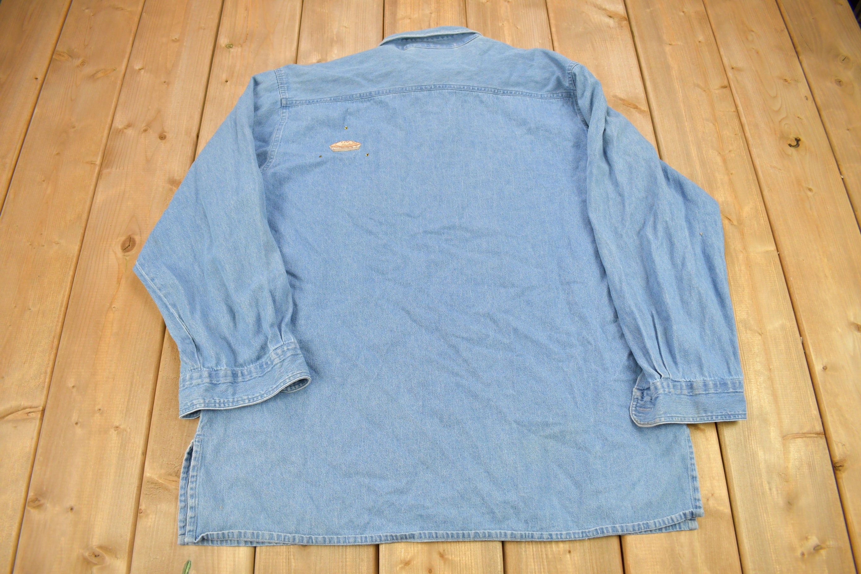 Vintage 1990s Autumn Sweet Autumn Embroidered Button Up Shirt