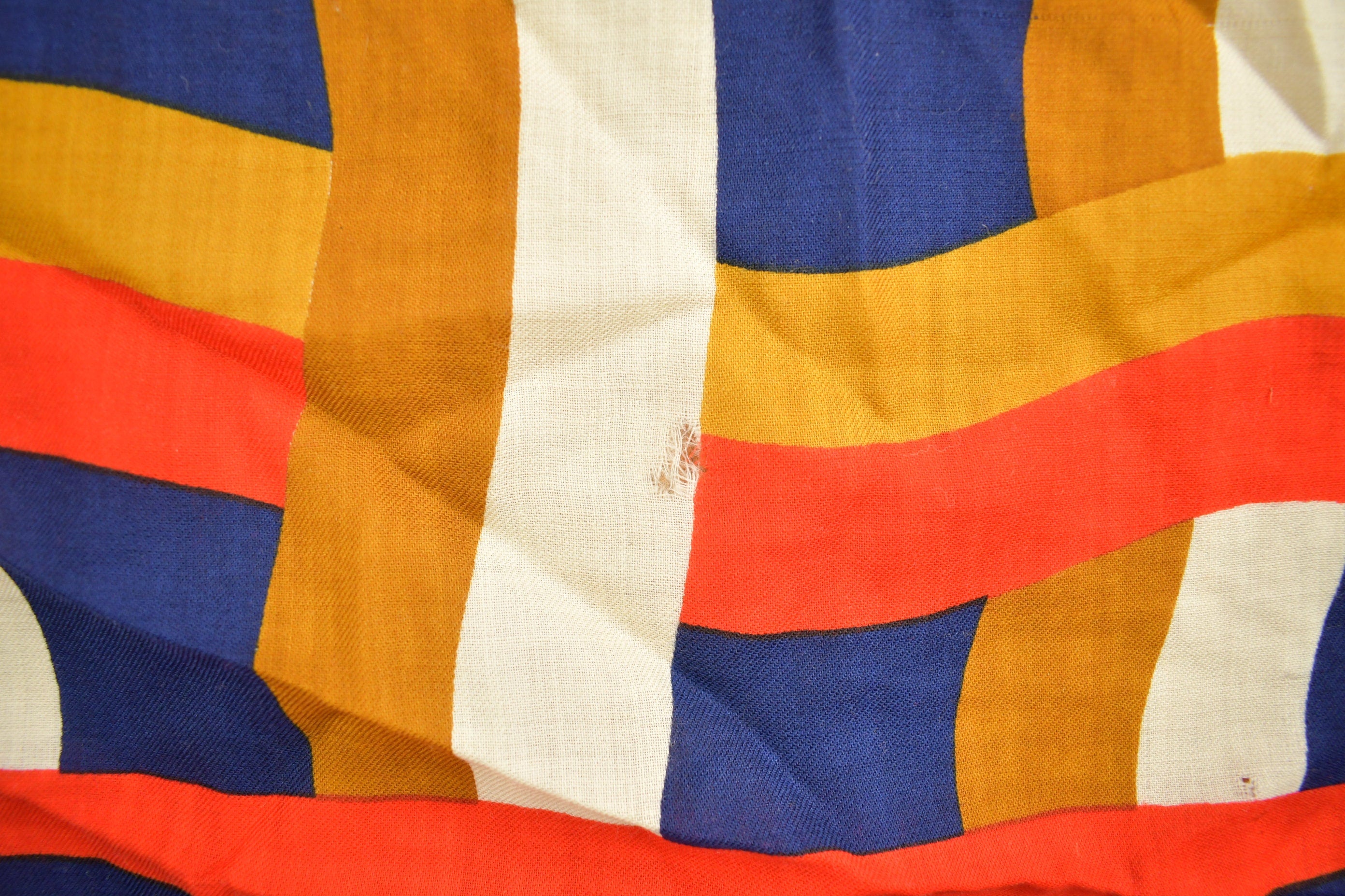 Vintage 1980s Abstract Woven Pattern Scarf