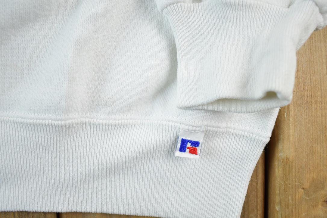 Vintage 1980s Basketball Cat Russell Athletics Souvenir Crewneck Sweatshirt Made In USA