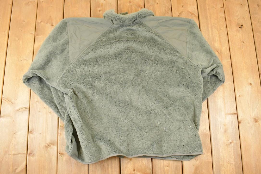 Vintage 1990s Olive Military Fleece Outdoorsman Sweater Men's XL