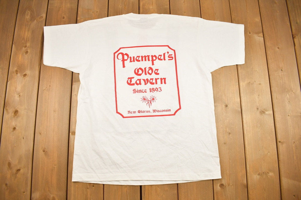 Vintage 1990s Festive Santa Claus Graphic T Shirt