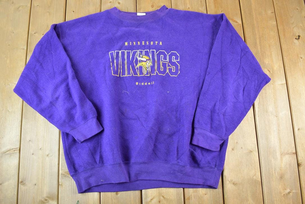Vintage 1990s Minnesota Vikings NFL Embroidered Crewneck Sweatshirt