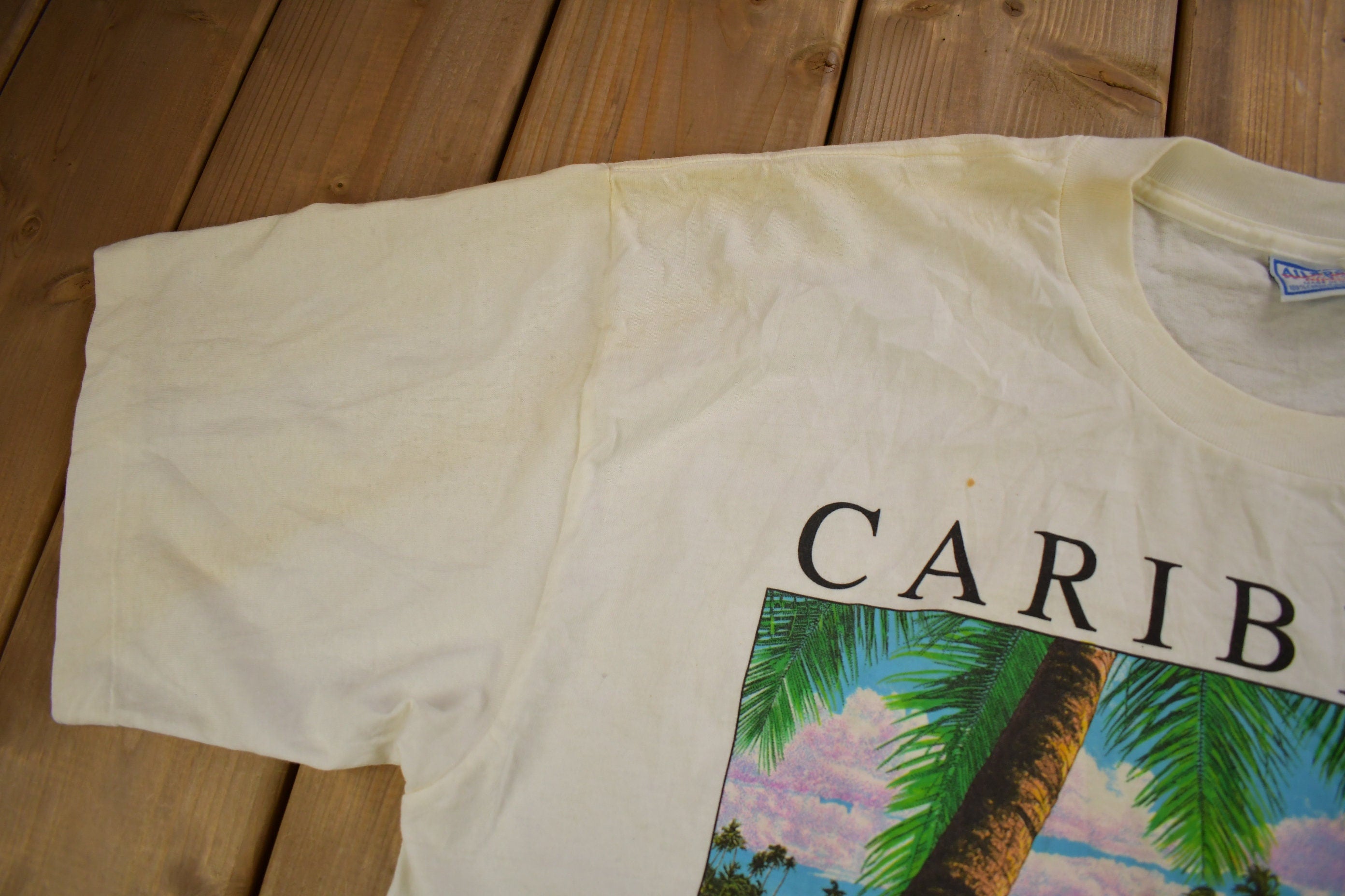 Vintage 1995 Caribbean Style Graphic Souvenir T Shirt