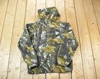 Vintage 1990s Mountain Ridge Realtree Camo Hooded Fleece Sweater