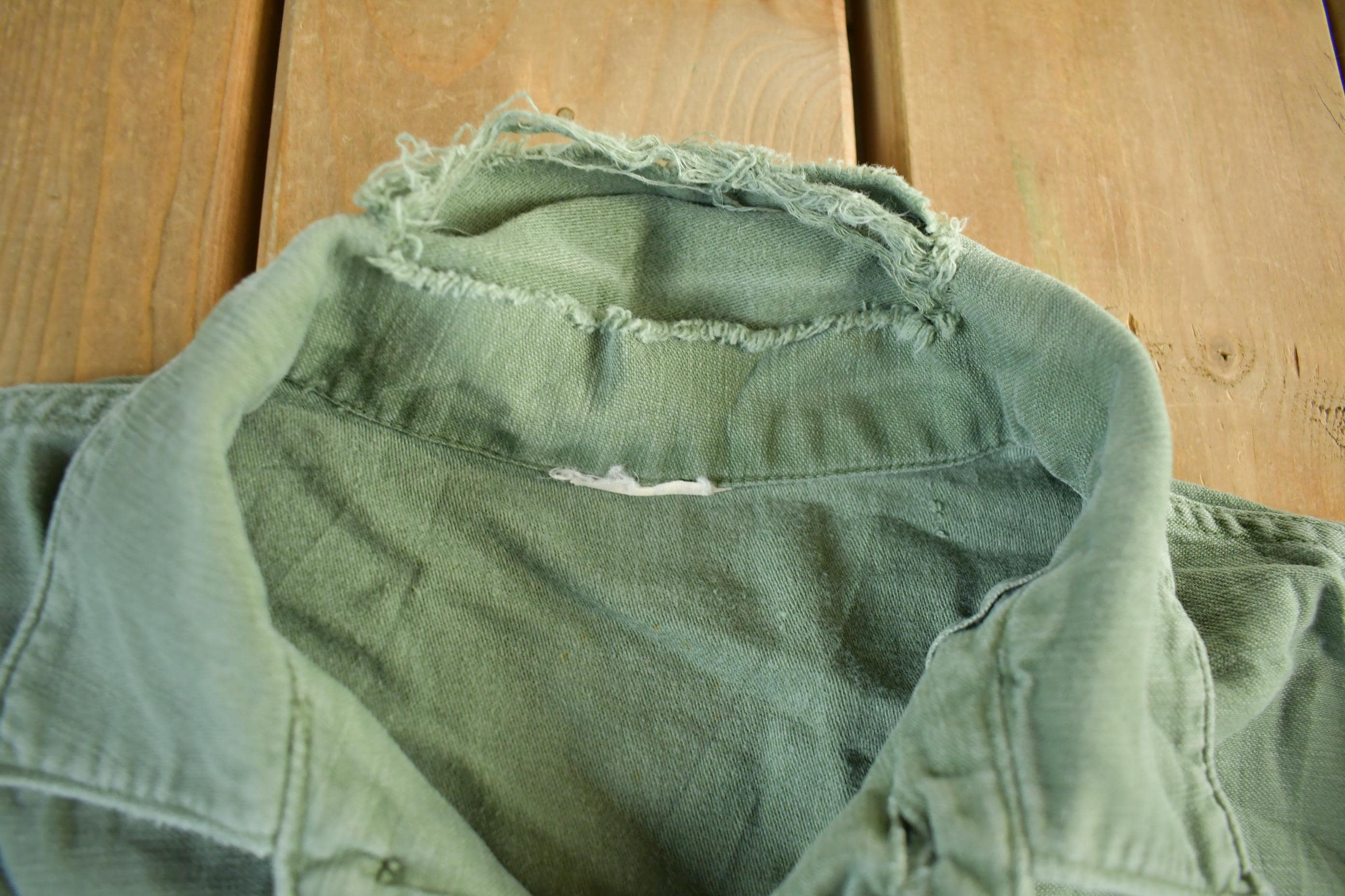 Vintage 1960s OG-107 Military Sateen Shirt Men's M-L