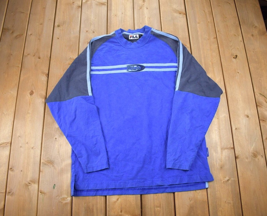 Vintage 2000s Fila Embroidered Long Sleeve T Shirt