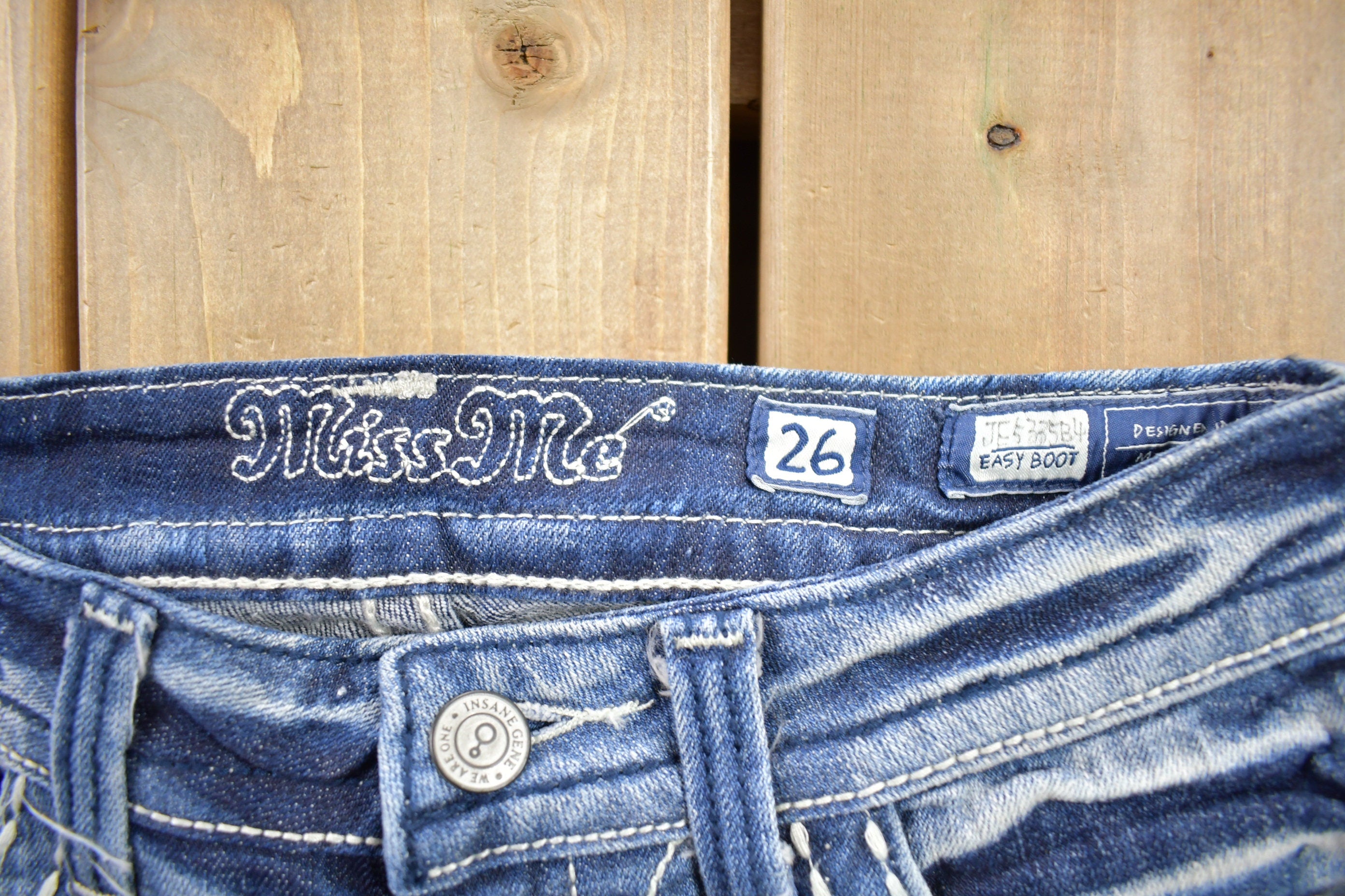 Vintage Y2K Miss Me Bedazzled Low Rise Jeans Size 26x32
