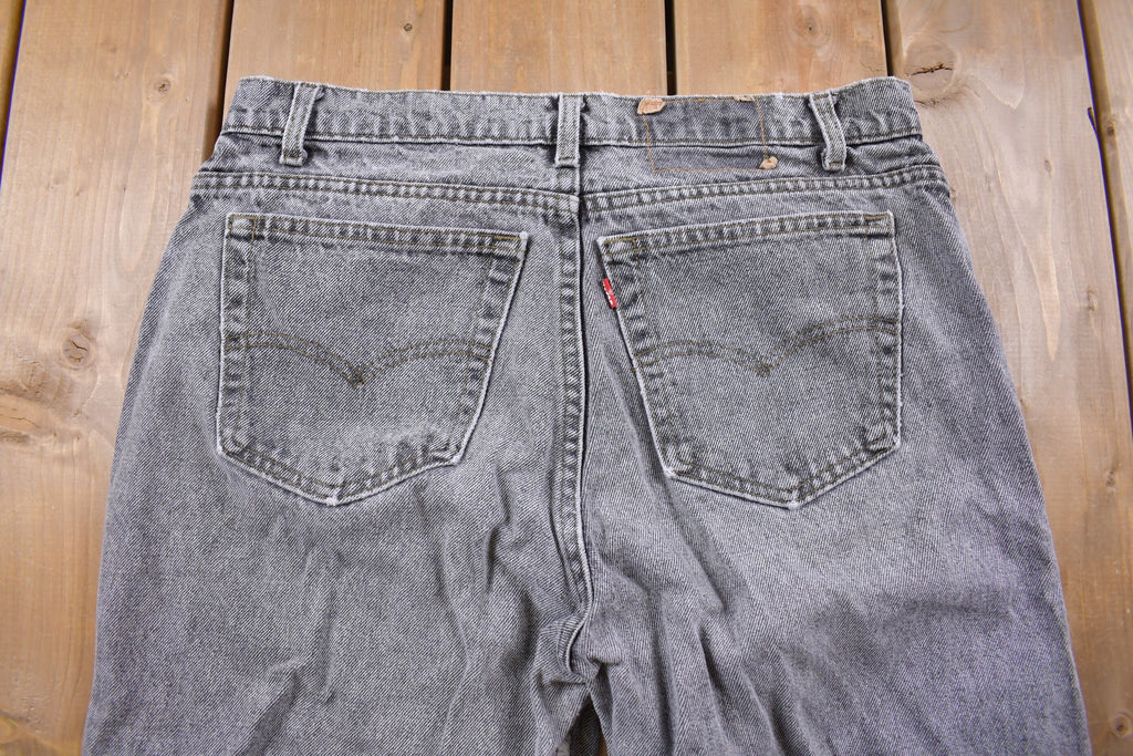 Vintage 1990s Levi's Red Grey Tab Jeans Size 34 x 26