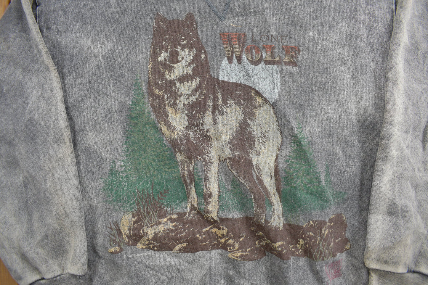 Vintage 1980s "Lone Wolf" Wolf Theme Graphic Crewneck / Vintage Sweatshirt / Outdoorsman / Wilderness Sweatshirt / Made In USA / Nature