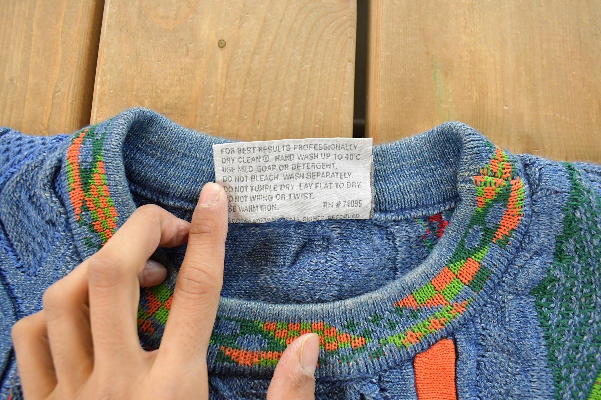 Vintage 1990s Coogi Blues 3D Abstract Knit Sweater Men's Large