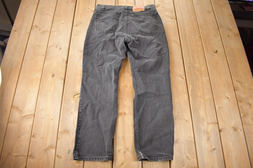 Vintage 1990s Levi's 516 Black Wash Straight Leg Slim Fit Jeans Size 34x30 Made In Canada