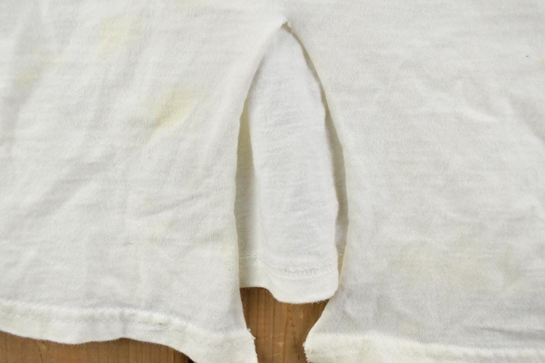 Vintage 1990s Ernie Keebler Cartoon Graphic T-Shirt