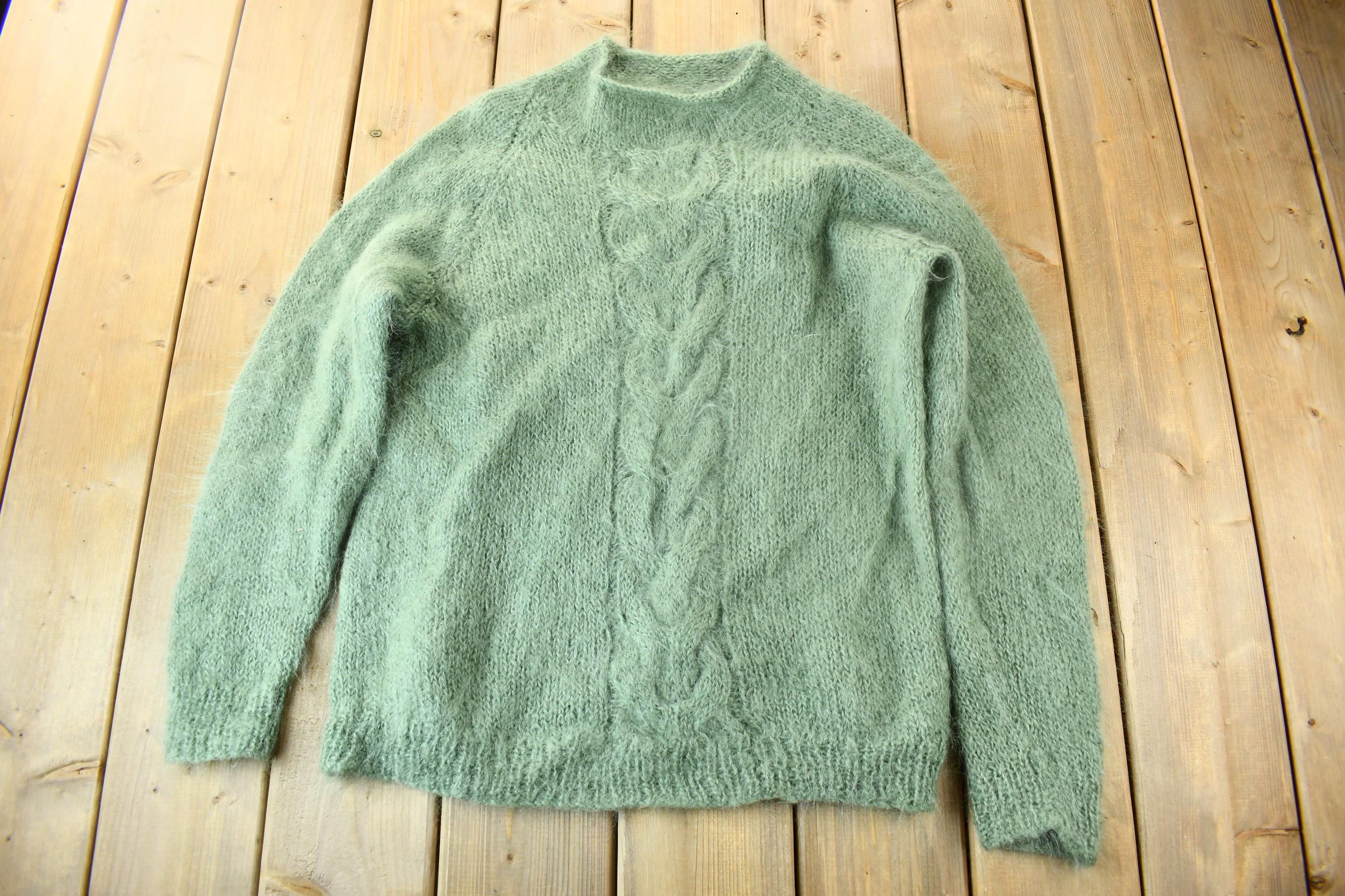Vintage 1980s Mohair Blend Cable Knit Crewneck Sweater