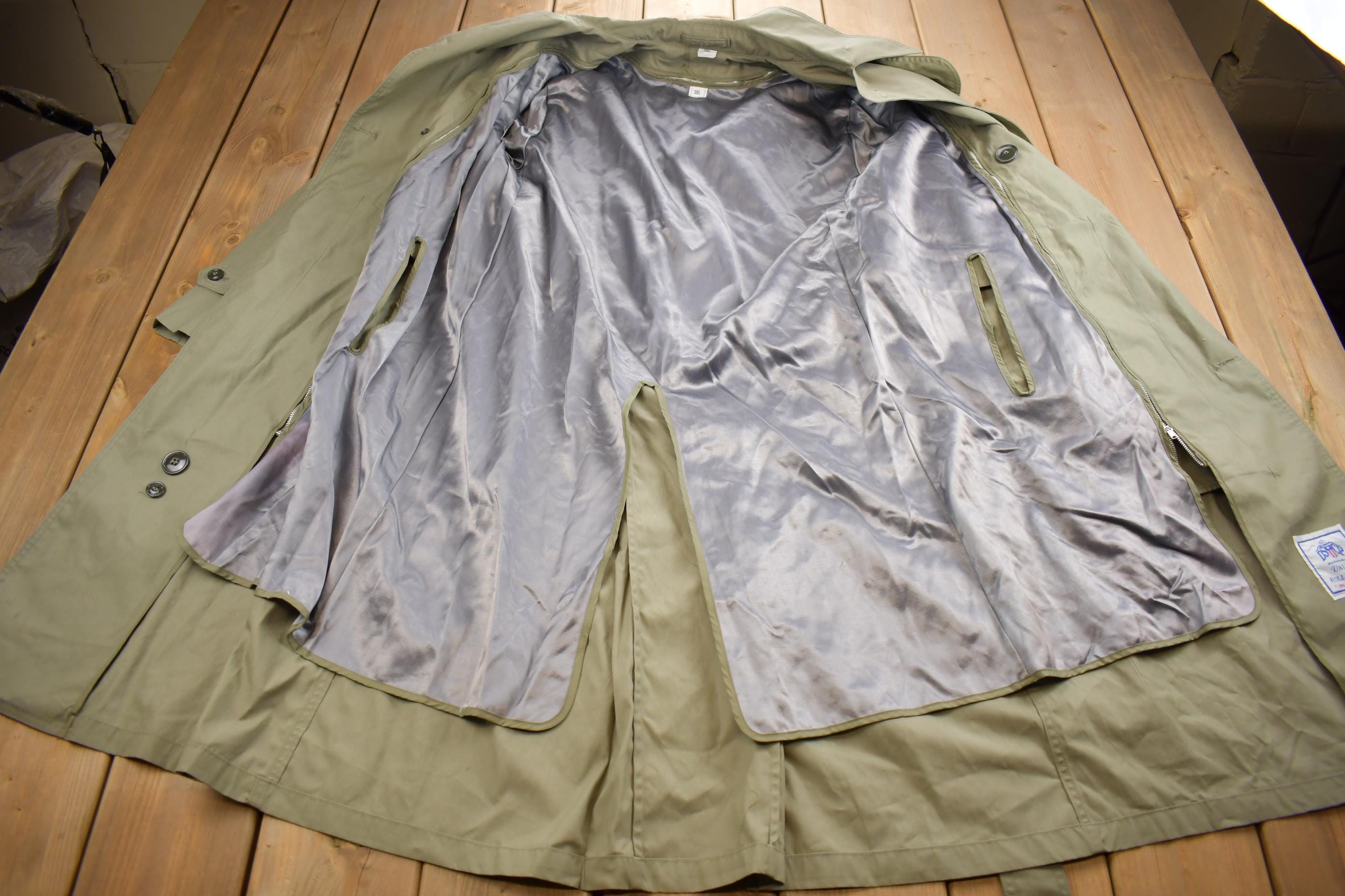 Vintage 1980s Valor Collection Full Length Leather Trench Coat Size 38L