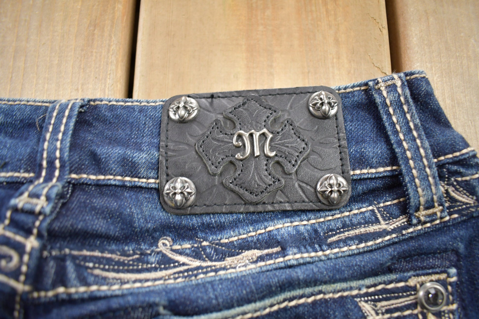 Vintage Y2K Miss Me Bedazzled Low Rise Jeans Size 26x33