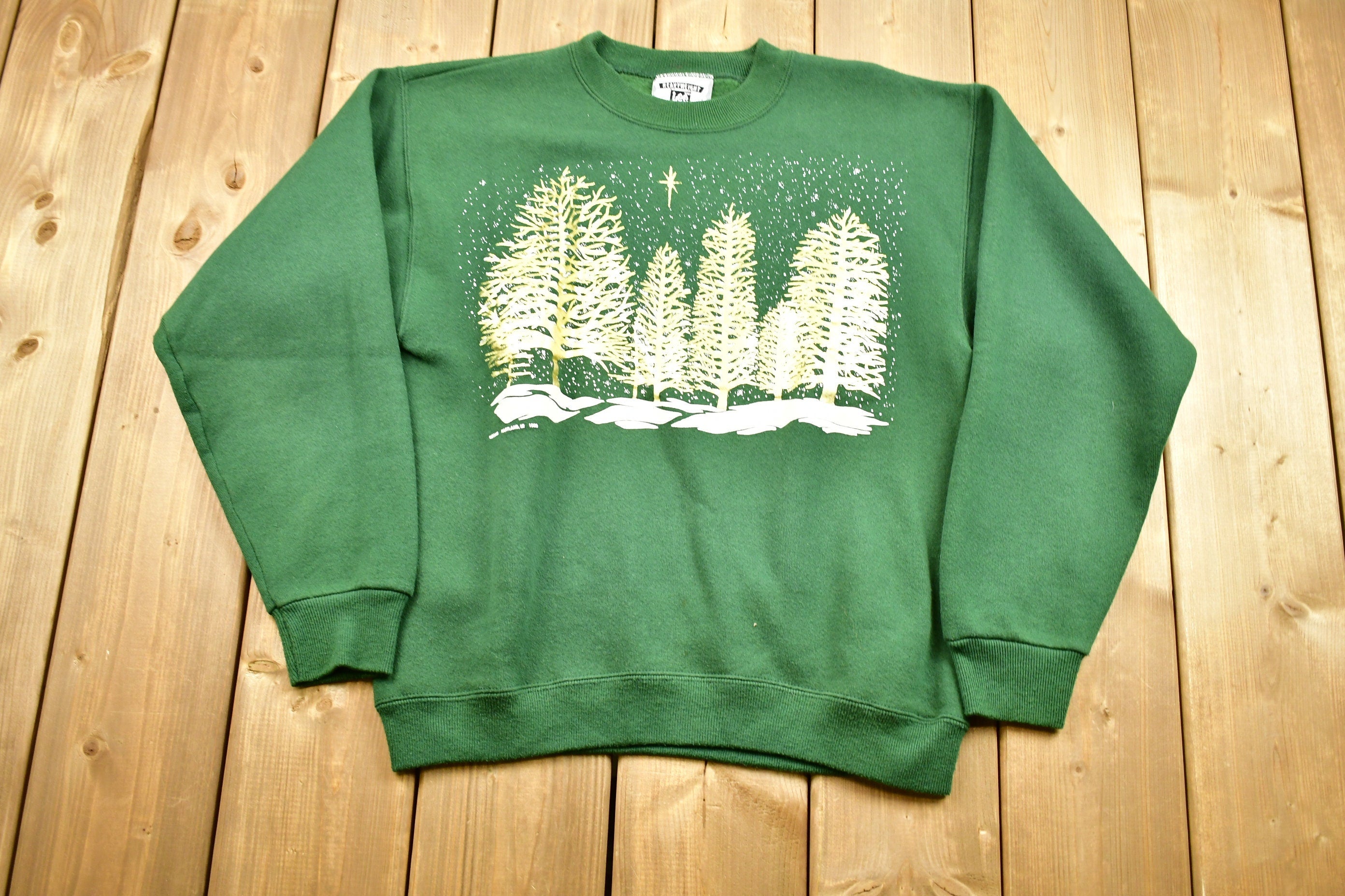 Vintage 1990s Winter Scenic Graphic Crewneck Sweater , Christmas Sweater , Forest Print , Wilderness , Lee Heavyweight