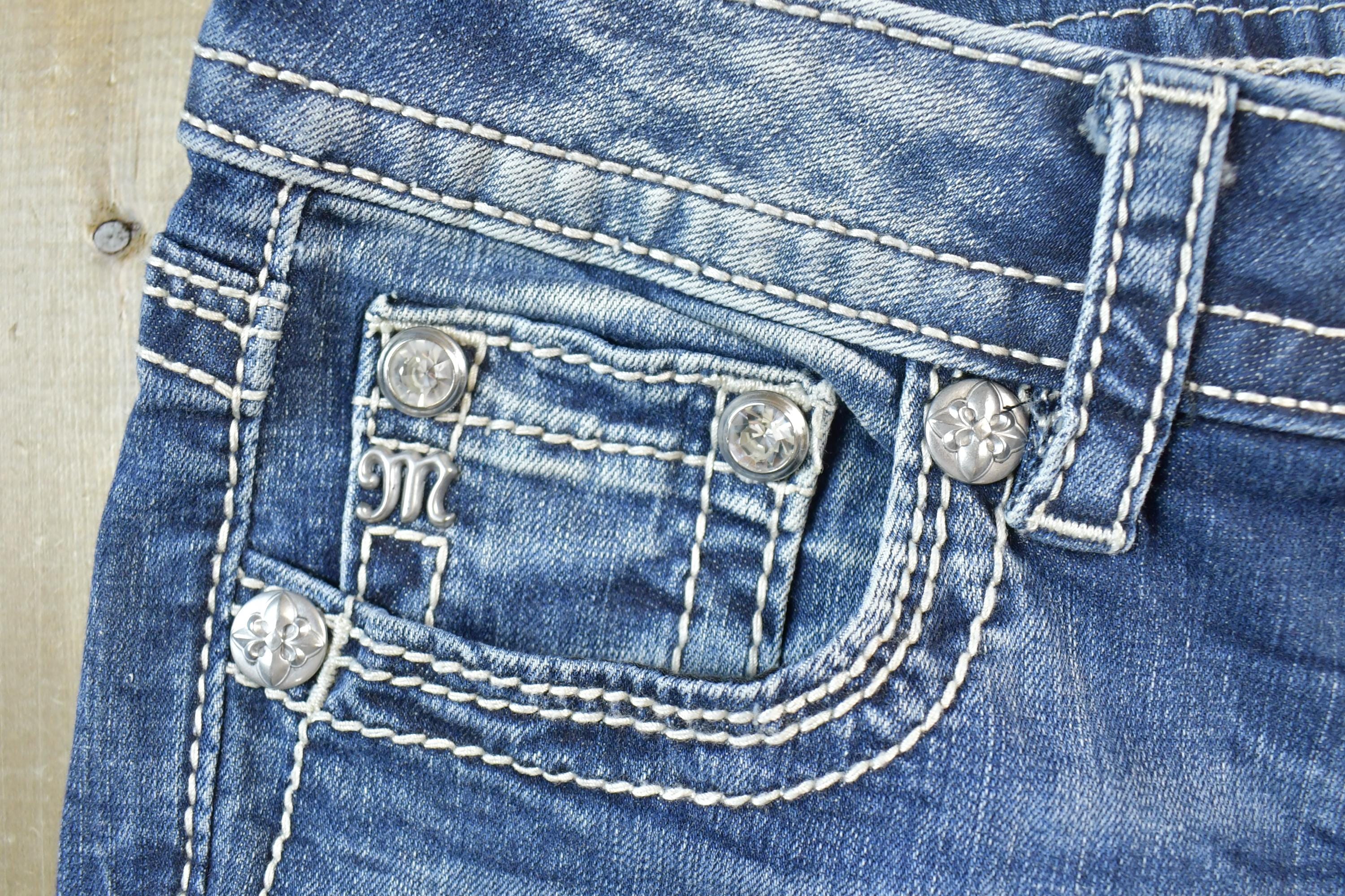 Vintage Y2K Miss Me Bedazzled Low Rise Jeans Size 26x31