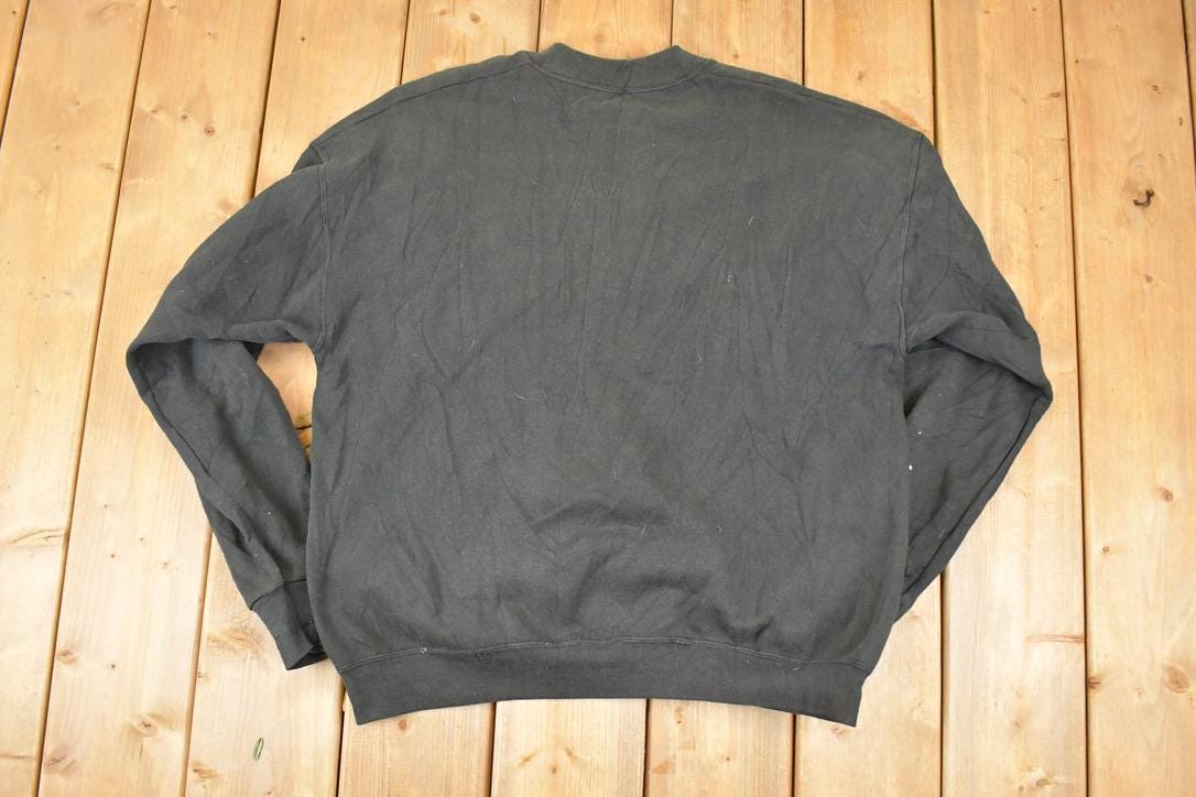 Vintage 1990s Halloween Graveyard Graphic Print Crewneck Sweatshirt Mens L