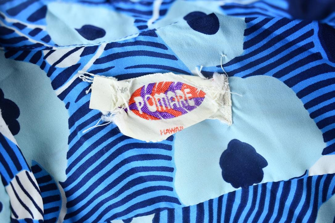Vintage 1970s Pomare All Over Print Hawaiian Floral Graphic Button Up Shirt