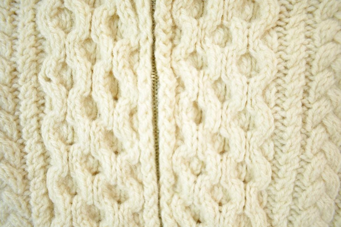 Vintage 1970s Tan Cable Knit Full Zip Sweater