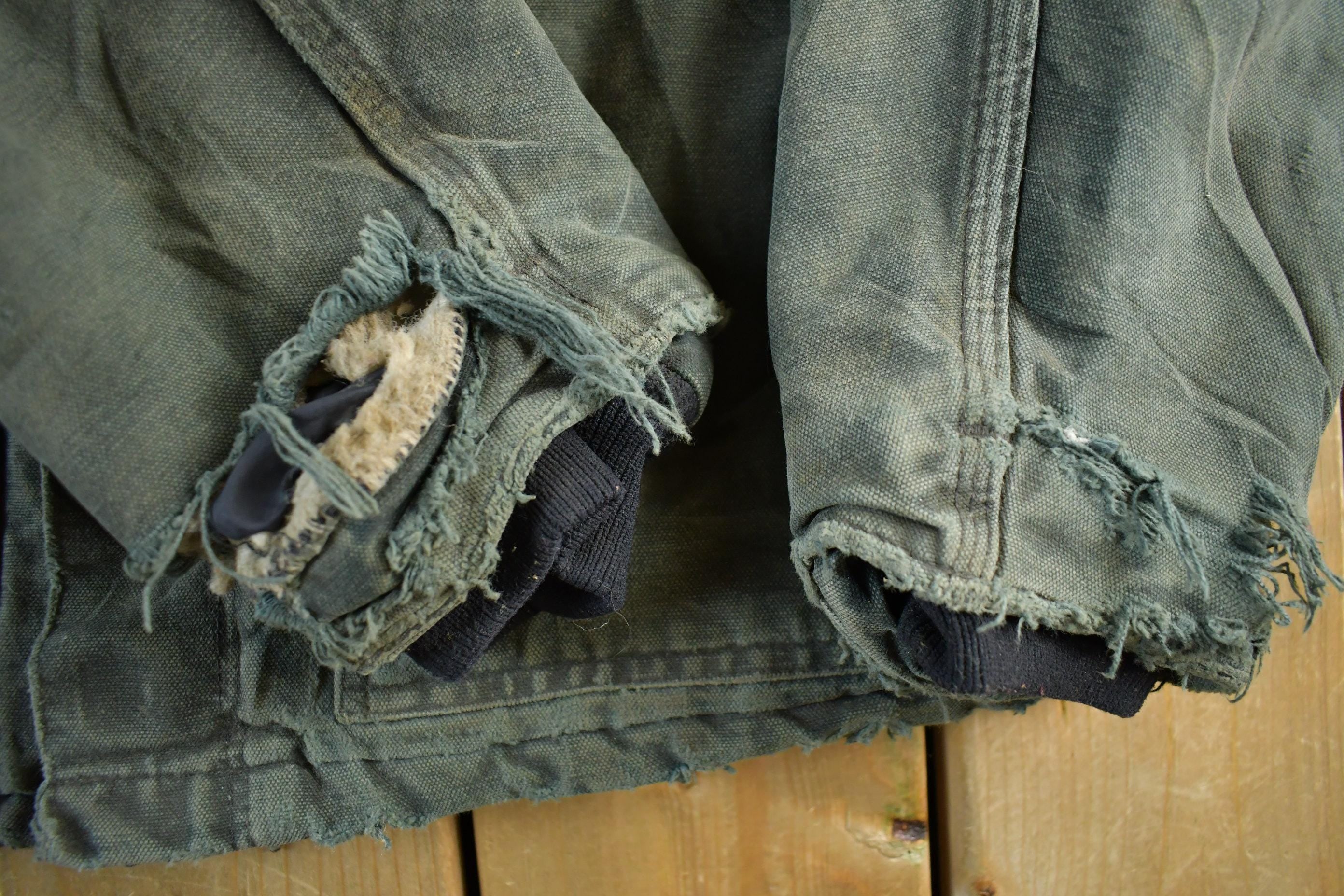 Vintage 1990s Distressed Carhartt Canvas Hooded Jacket Men's 40  Thrashed Sun Faded Work Wear