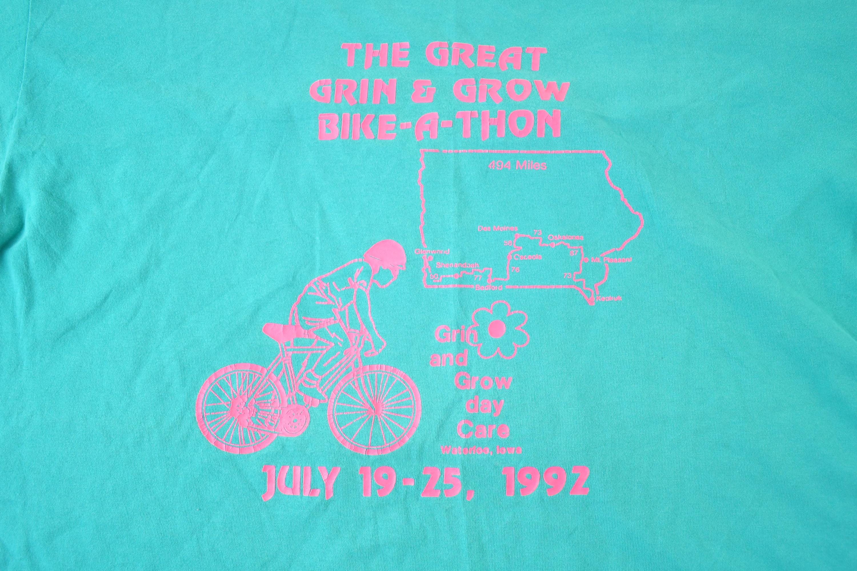 Vintage 1992 Summer Tour Bike A Thon Souvenir T-Shirt Mens XL