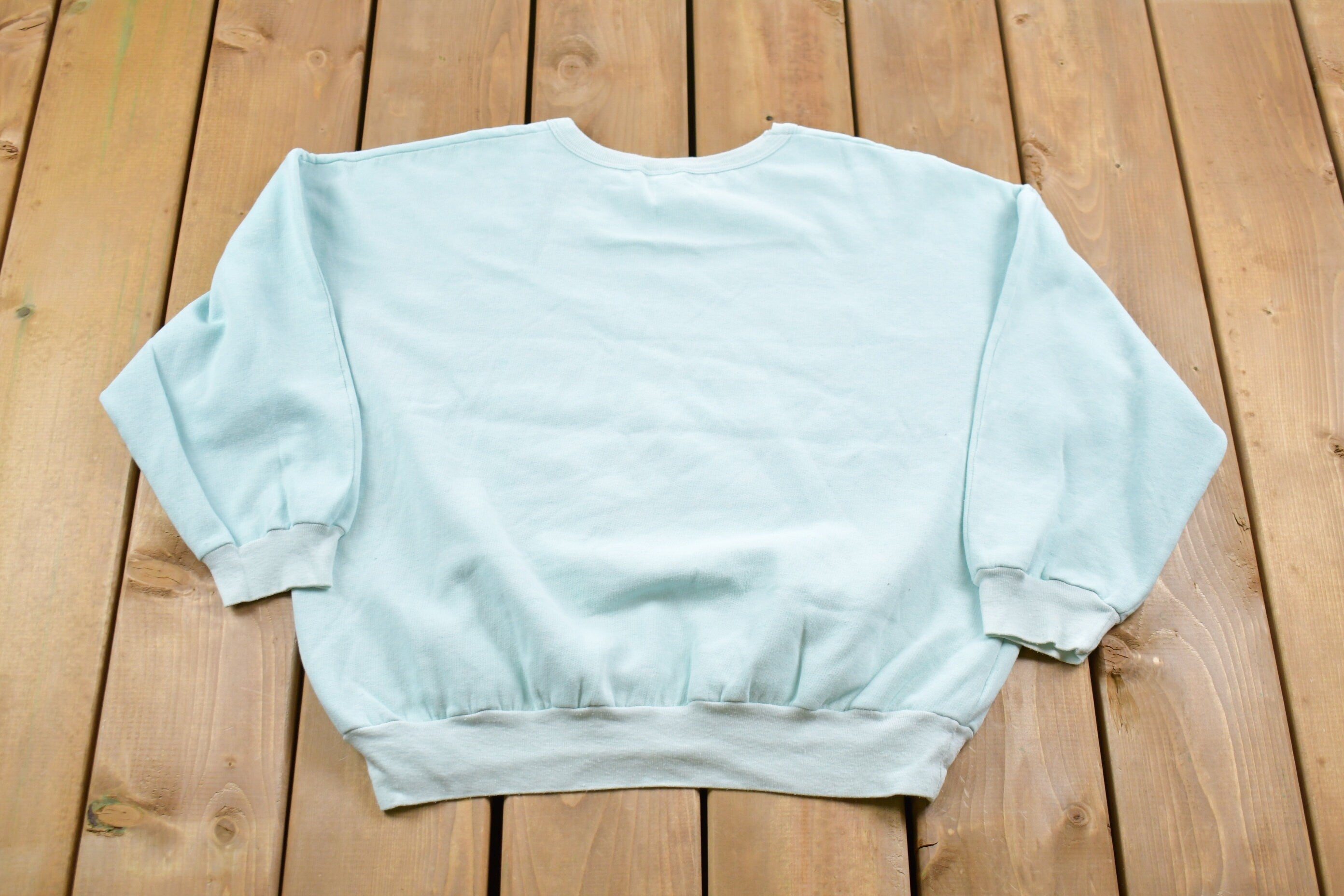 Vintage 1990s London Paris New York Graphic Crewneck Sweatshirt