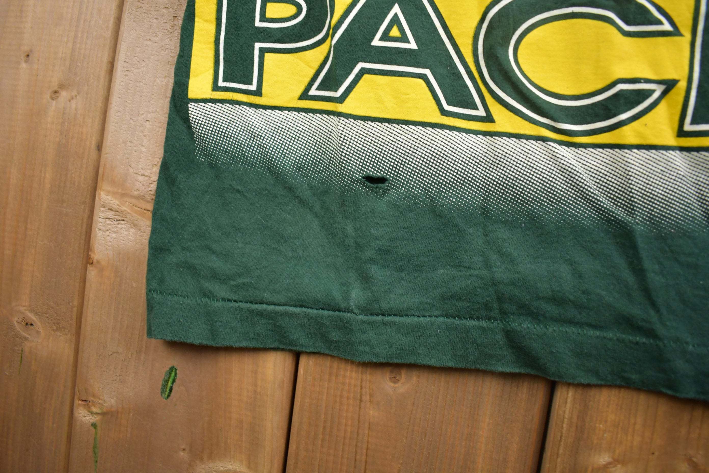 Vintage 1994 Green Bay Packers NFL Jersey Style T-Shirt