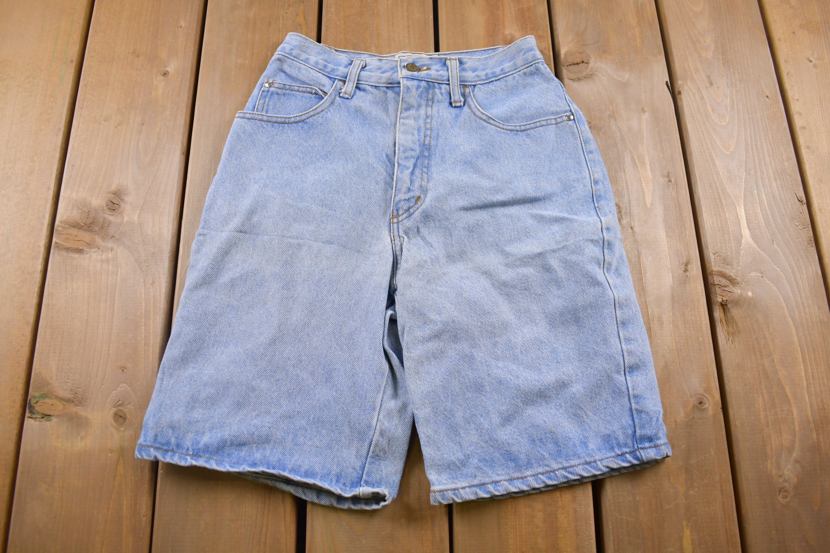 Vintage 1990s Arizona Blue Light Wash Jean Shorts 24 x 9