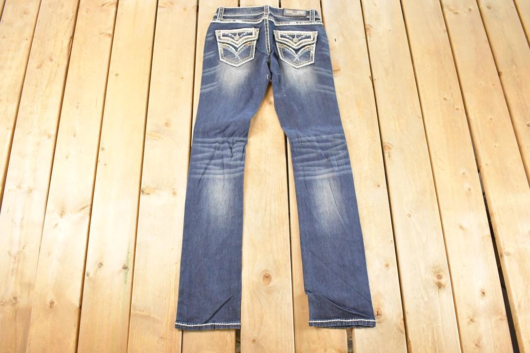 Vintage Deadstock Y2K Grace In LA Bedazzled Bootcut Low Rise Jeans Women's Size 27 x 32