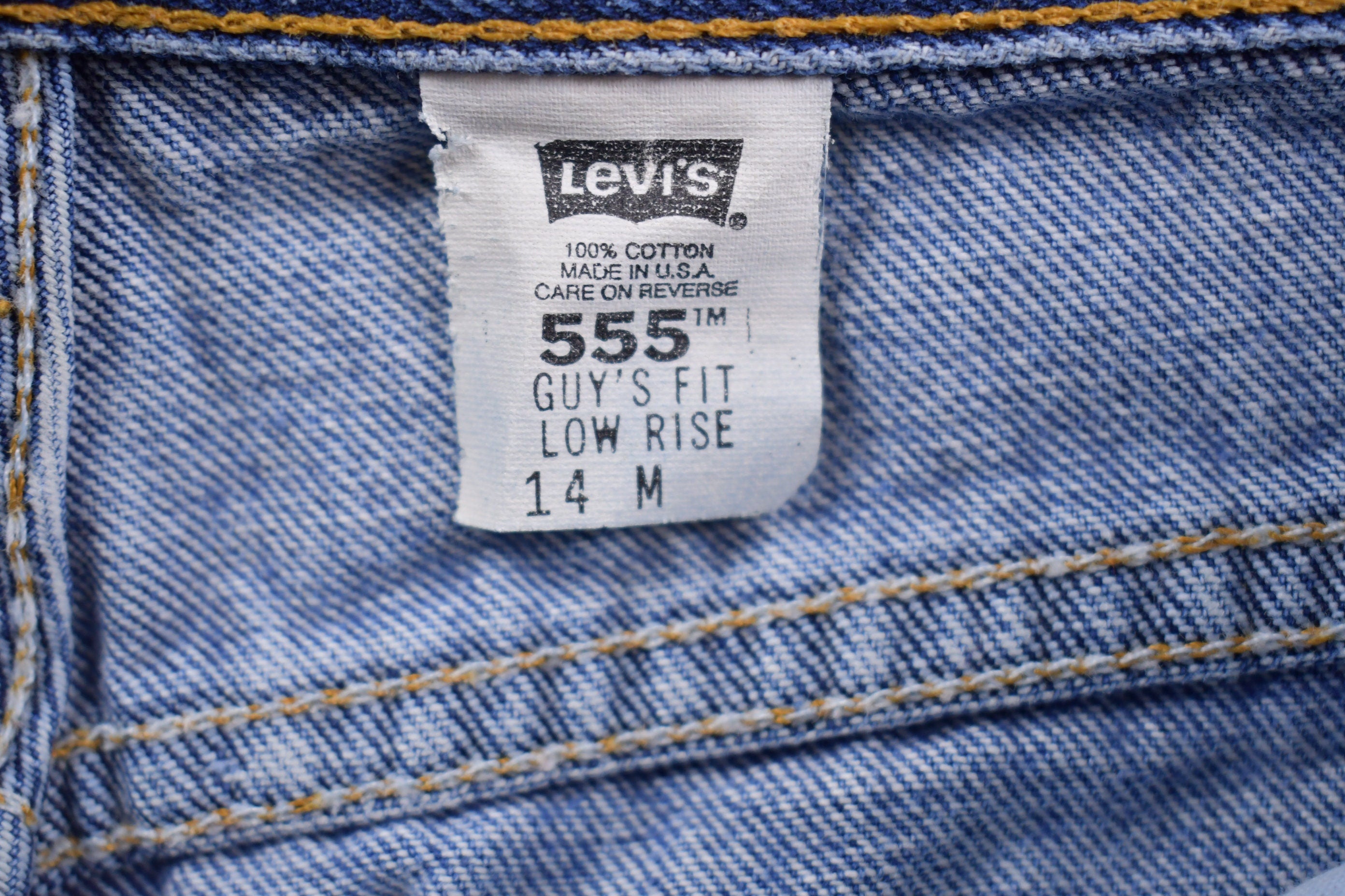 Vintage 1990s Levi's 555 Tab Jeans Size 35 x 31