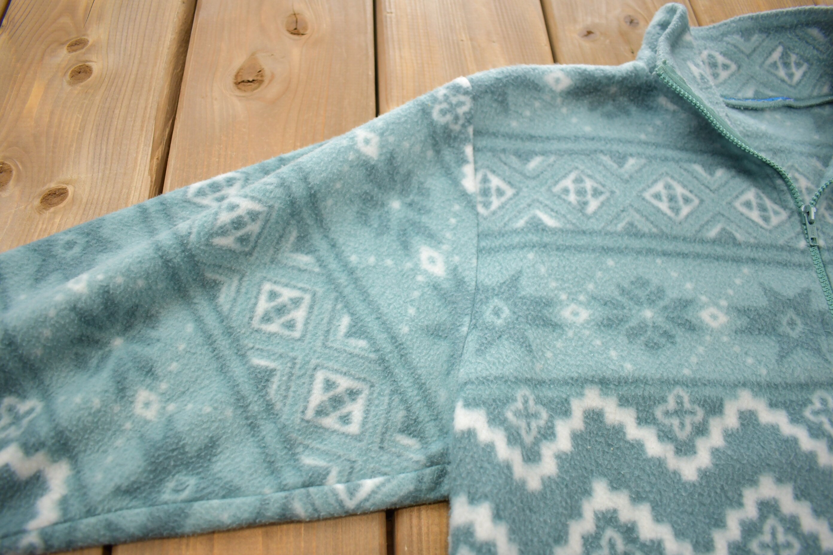 Vintage 1990s Snowflake 1