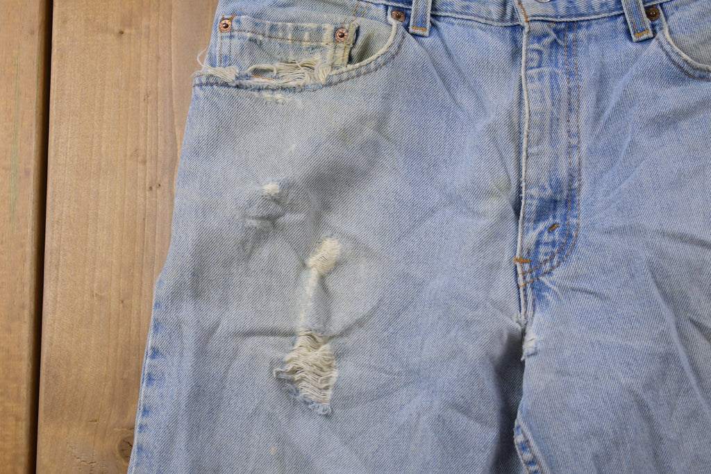 Vintage 1990s Levi's 550 Red Tab Denim Jeans Size 34 x 32
