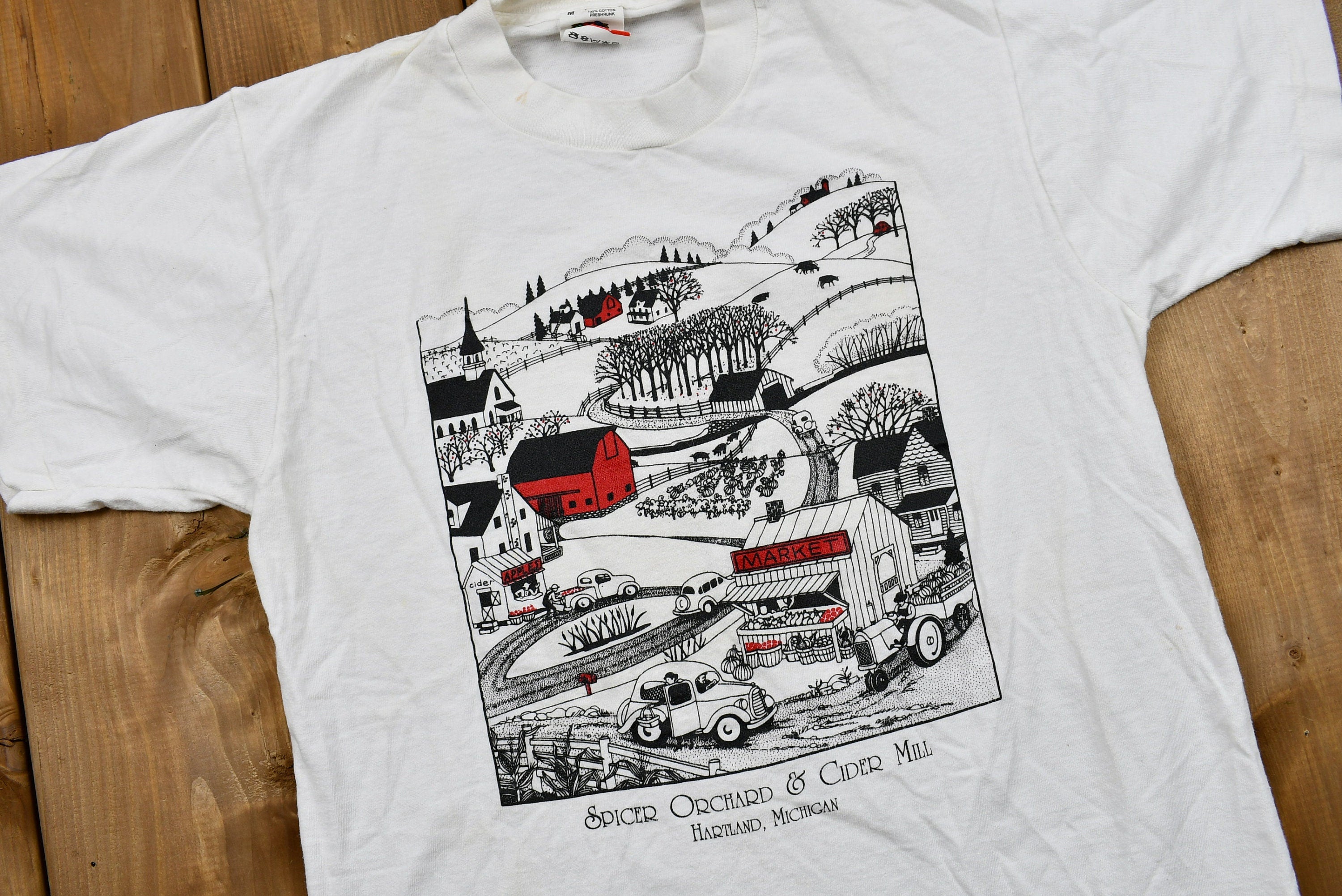 Vintage 1990s Spicer Orchard & Cider Mill T-Shirt