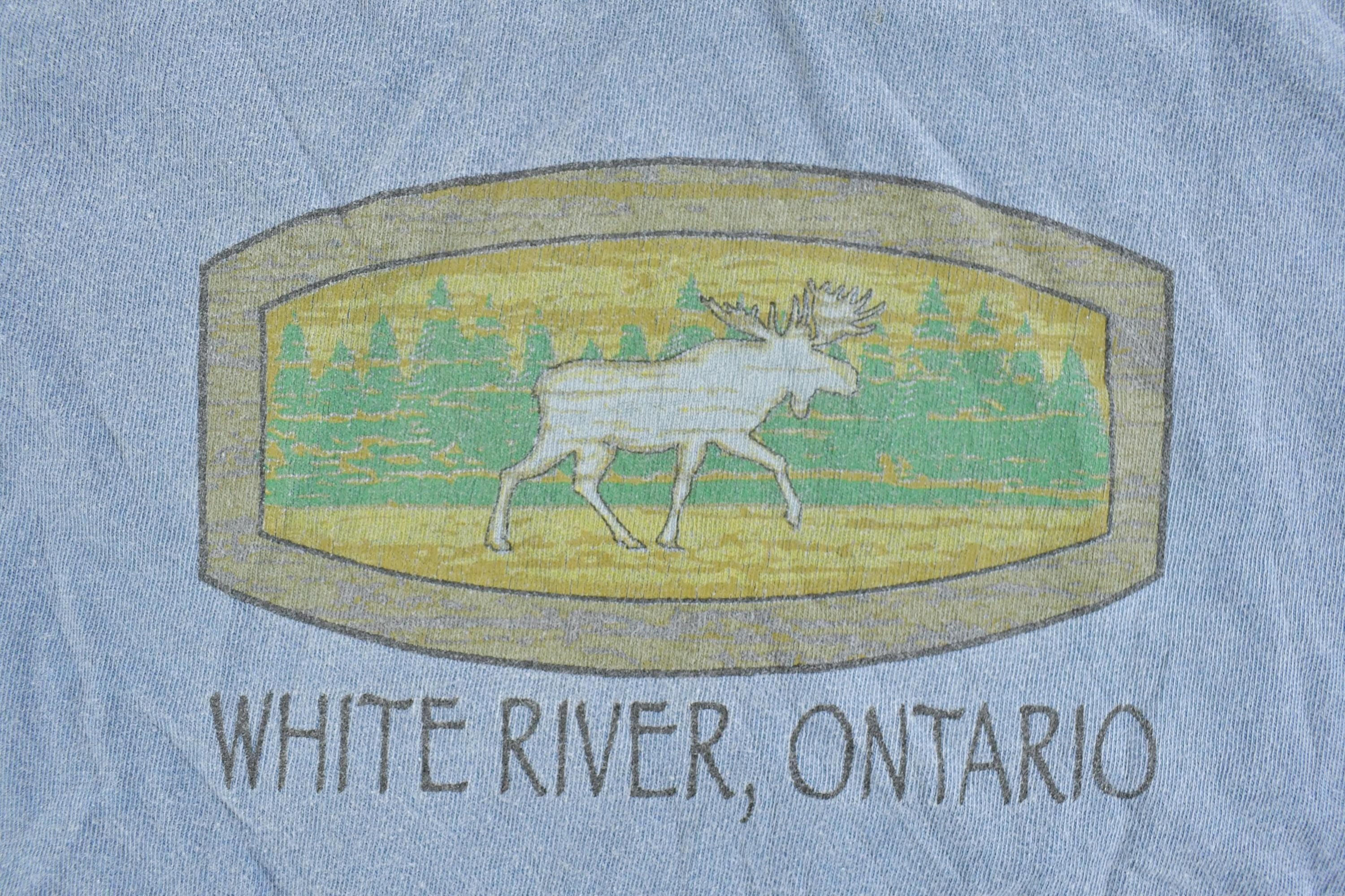 Vintage 1990s White River Ontario Souvenir Moose T-Shirt