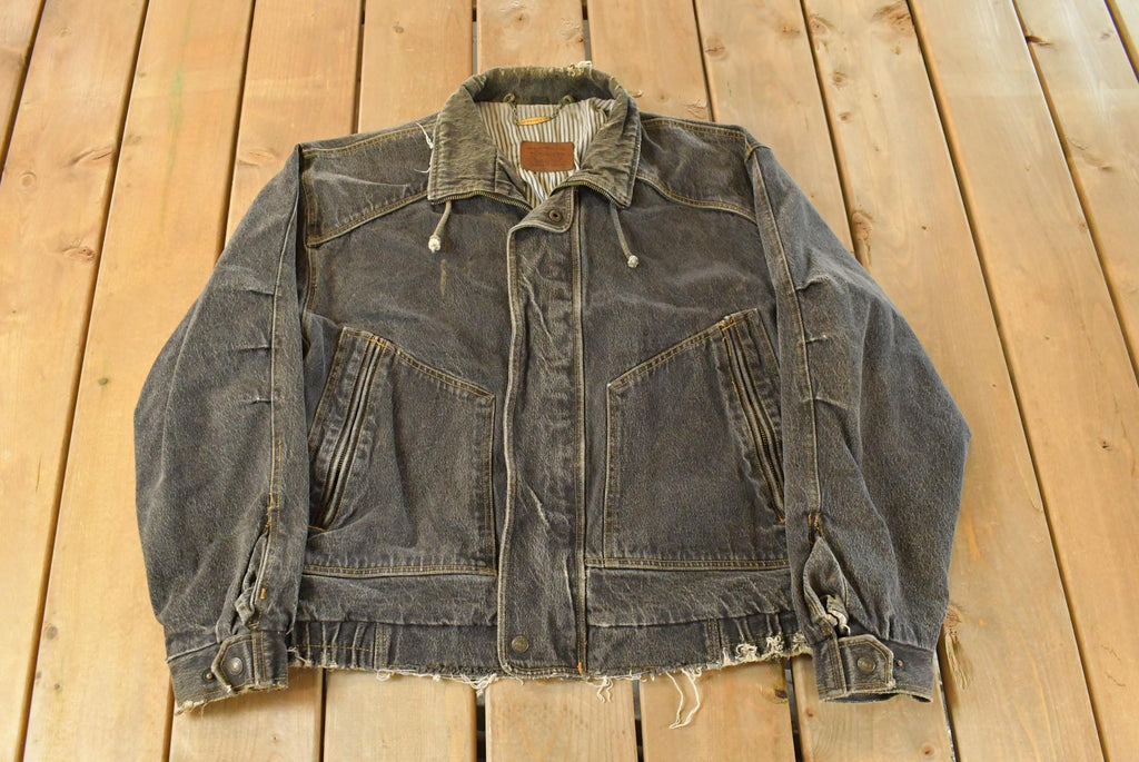 Vintage 1990s Levi's Distressed Denim Jean Jacket Men's Large