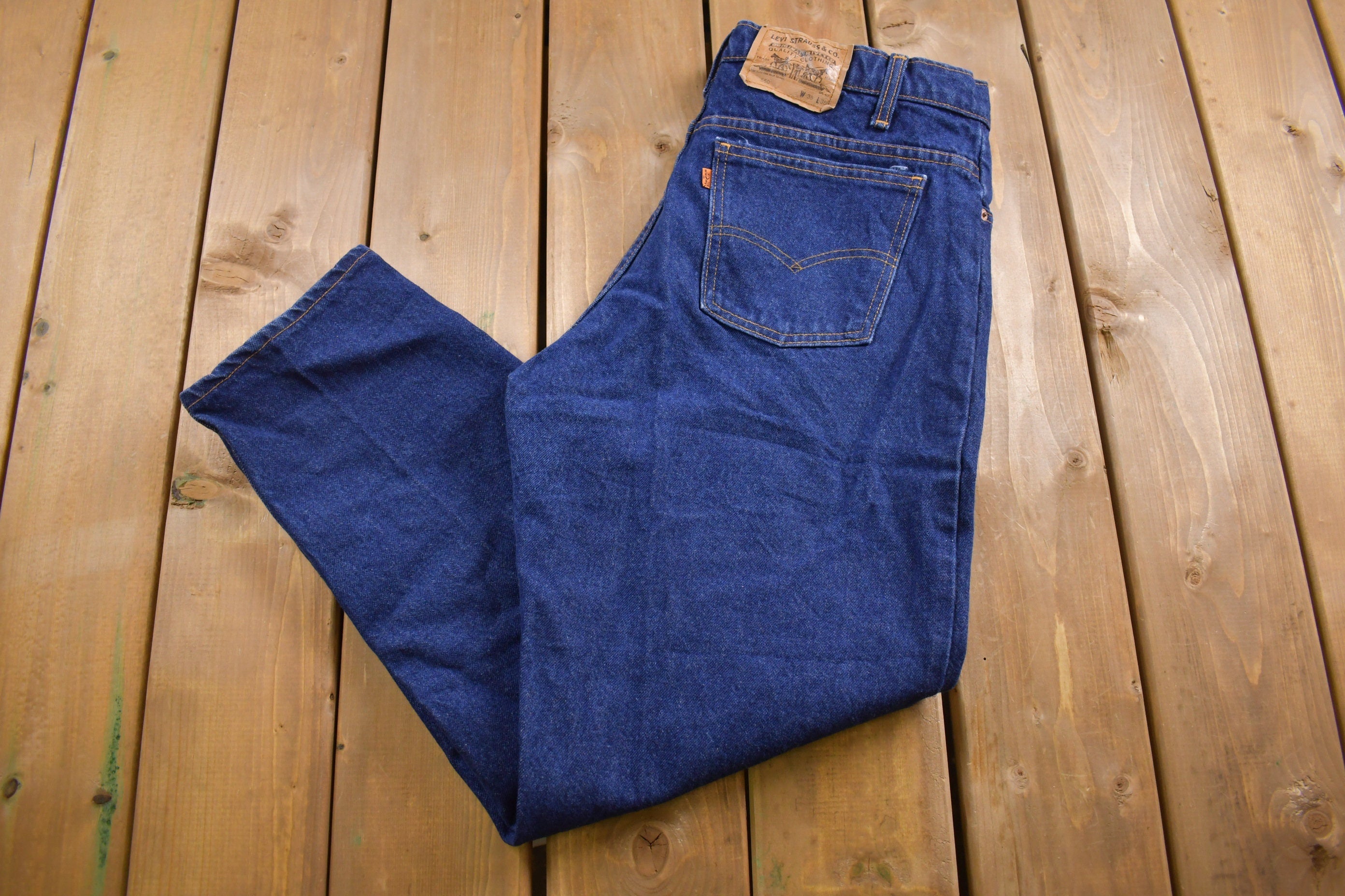 Vintage 1990s Levi's 550 Orange Tab Dark Blue Jeans Size 35 x 29