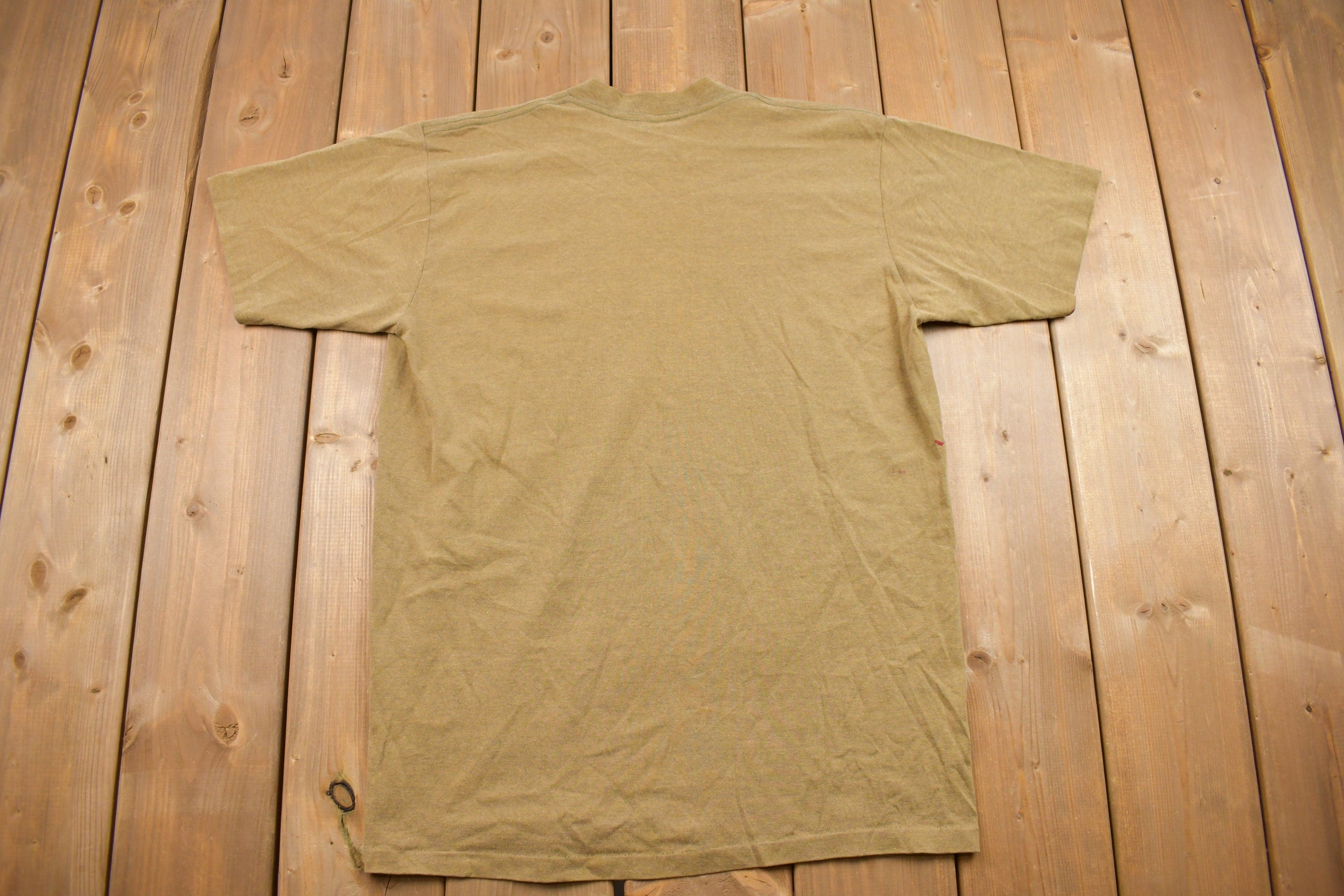 Vintage 1990s Christmas Deer Graphic T Shirt