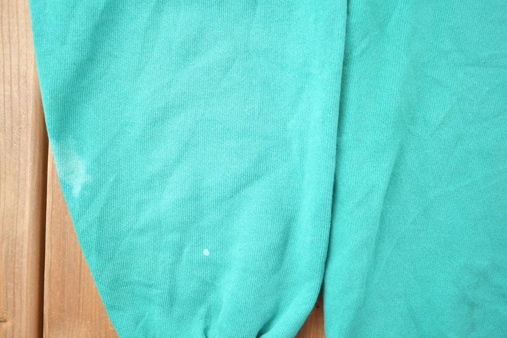 Vintage 1990s Derby New York Graphic Crewneck Sweatshirt