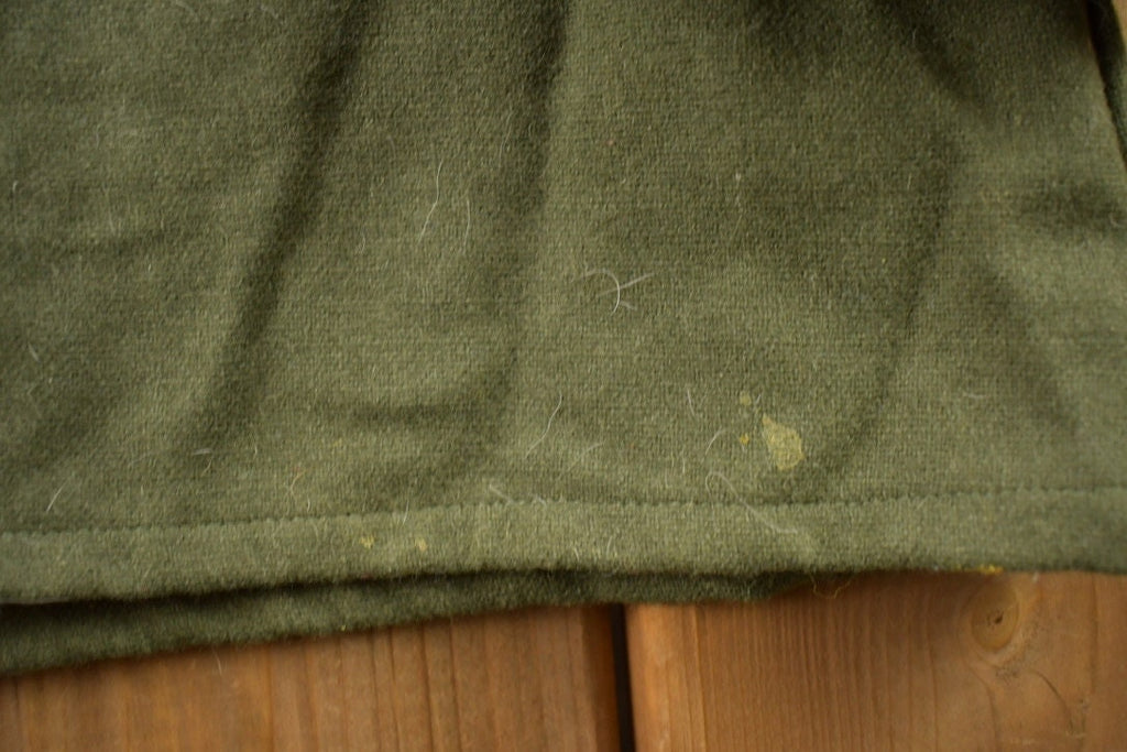 Vintage 1990s Magrath Manufacturing Co Wool Blank Button Up Shirt