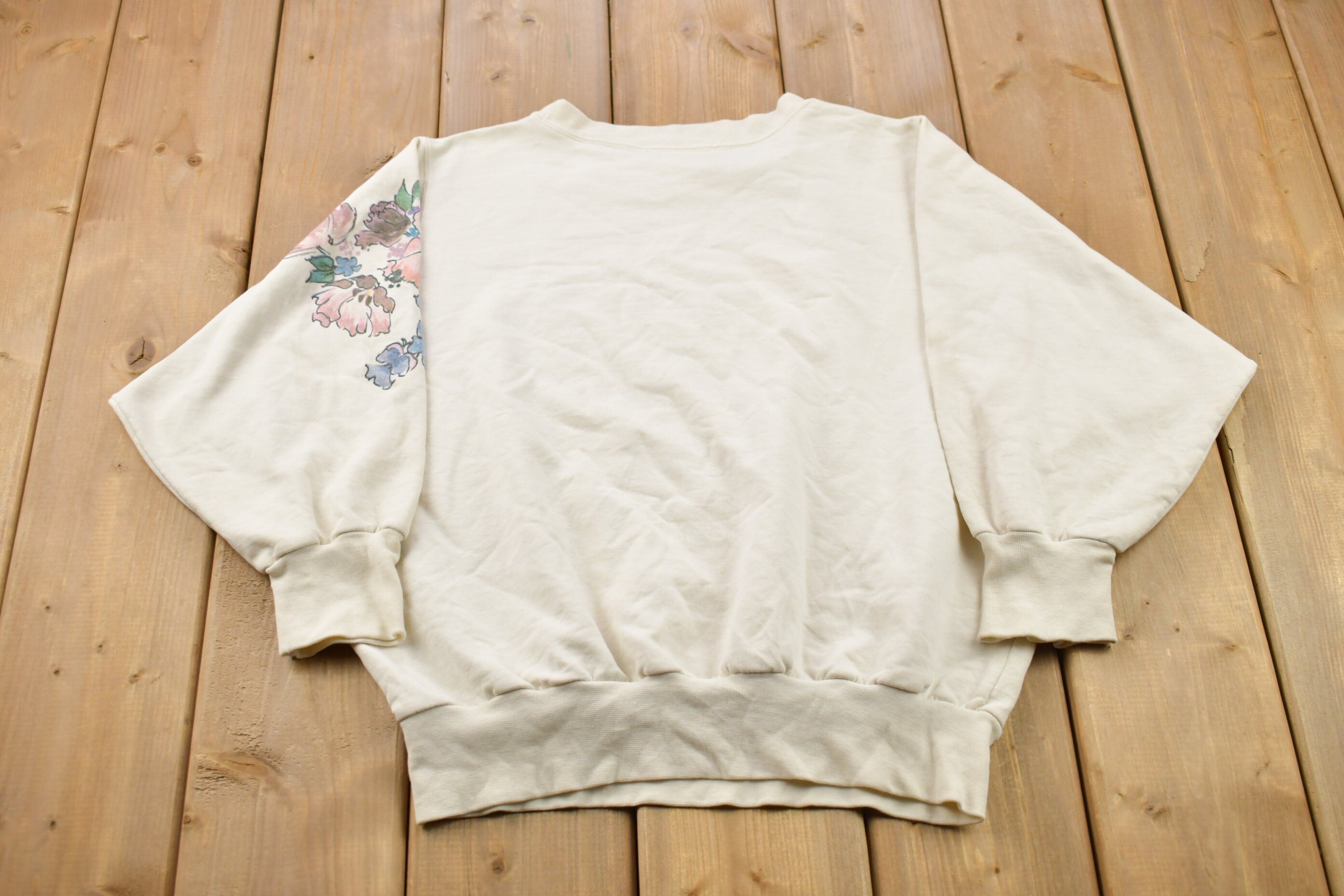 Vintage 1990s Angie Strauss Floral Theme Crewneck Sweater