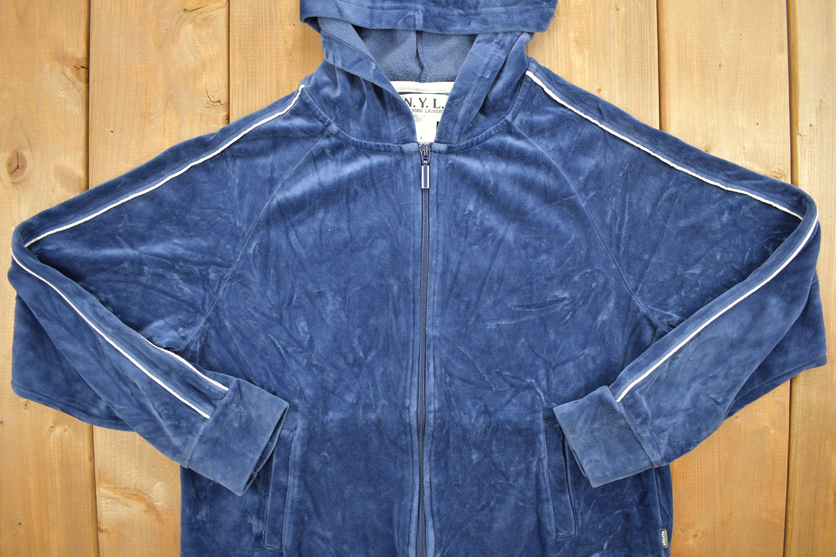 Vintage 1990s N.Y.L Women's Graphic Velvet Hoodie