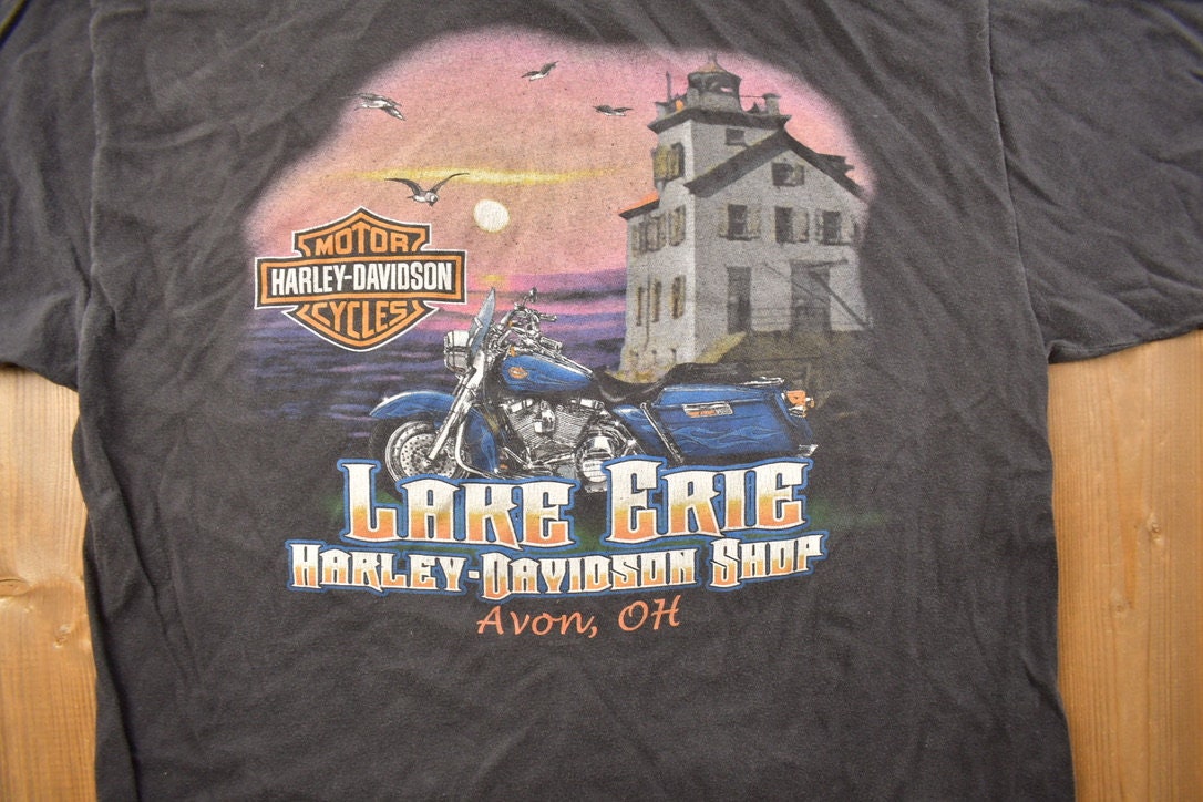 Vintage 1990s Lake Erie Harley Davidson T-Shirt