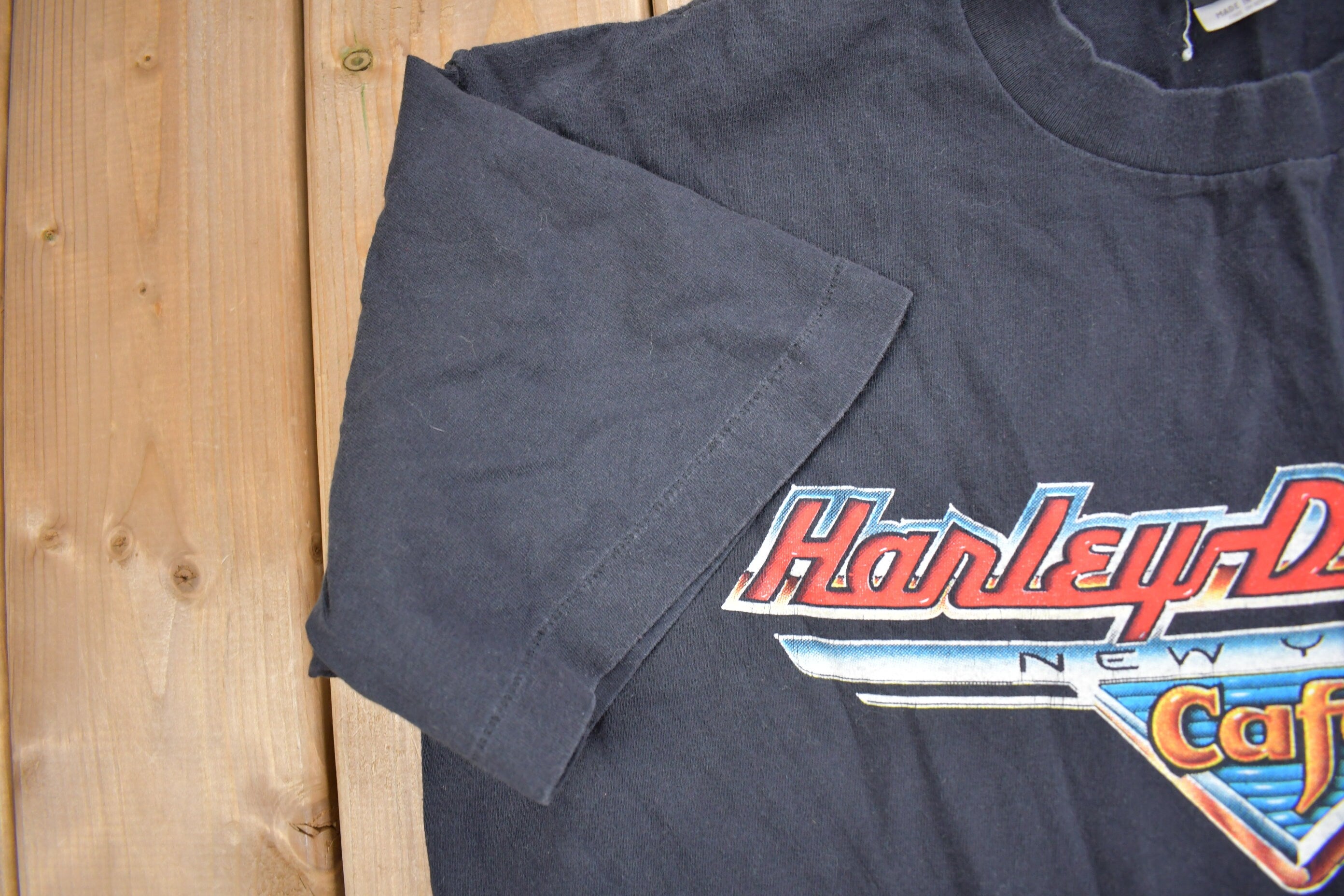 Vintage 1990s Harley Davidson Motorcycles New York Cafe T-Shirt