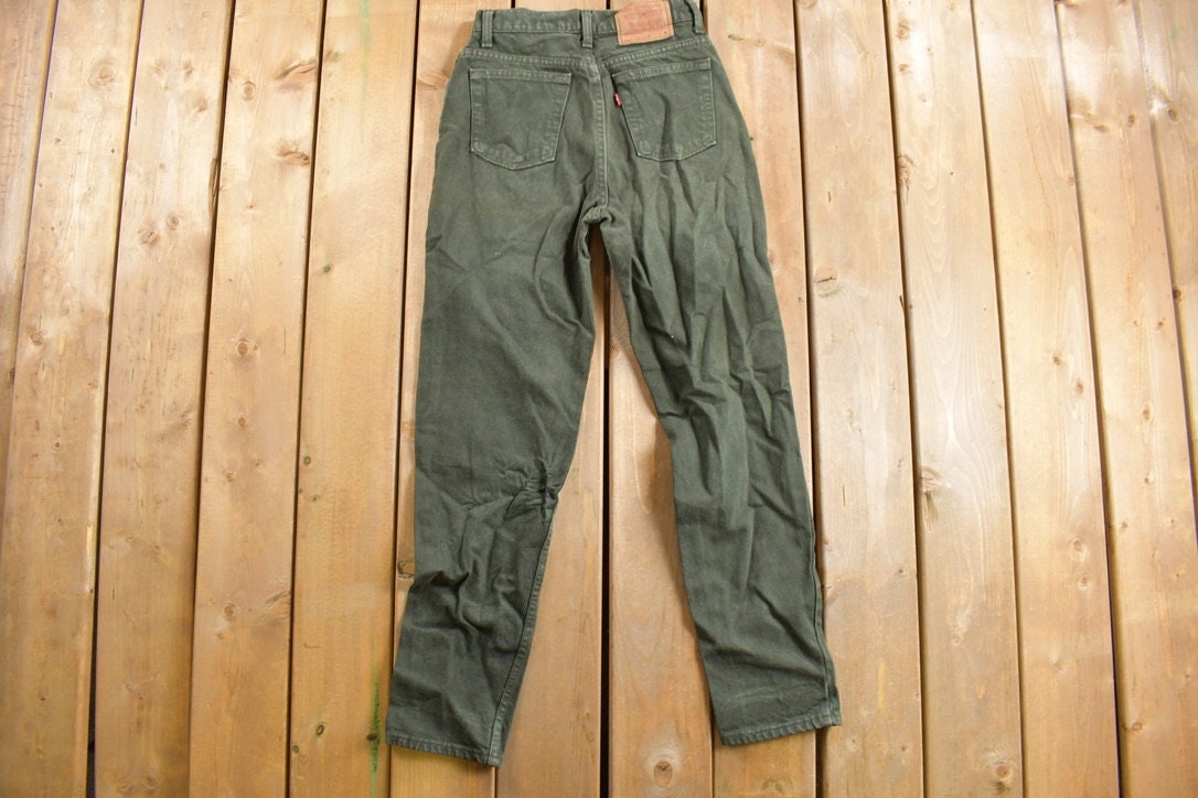 Vintage 1990s 521 Levi's Red Tab Jeans Size 26 x 30