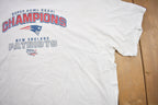 Vintage 1990s NFL New England Patriots Super Bowl 36 Graphic T-Shirt