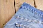 Vintage 1990s Levi's 550 Red Tab Denim Jeans Size 34 x 35