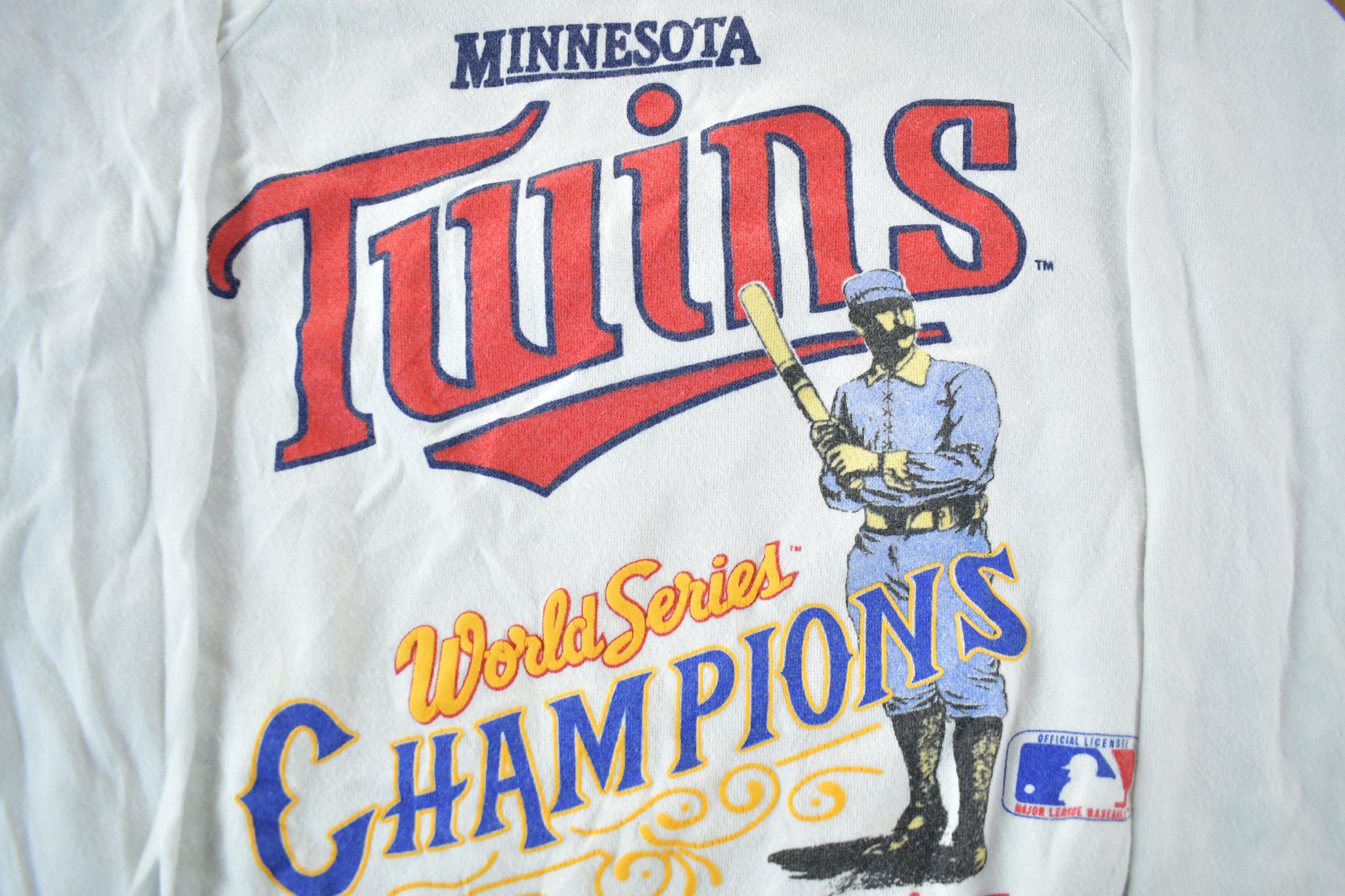 Vintage 1987 Minnesota Twins MLB Crewneck Sweatshirt / Made In USA / 80s Baseball / Sportswear / Americana / World Series / Men's Medium